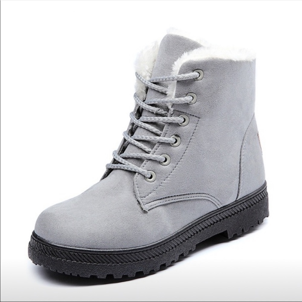 SQL fur lined boots.